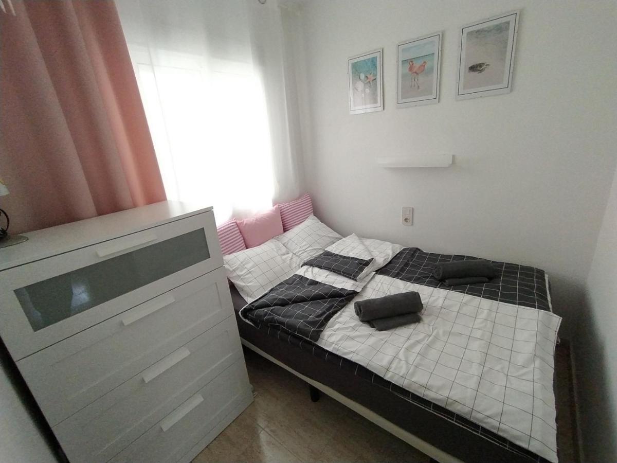 Mila Sloneczny Apartament W Torrevieja Centrum Bagian luar foto