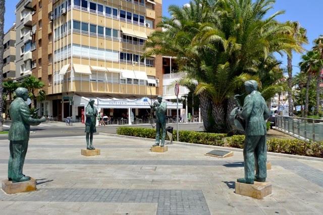 Mila Sloneczny Apartament W Torrevieja Centrum Bagian luar foto